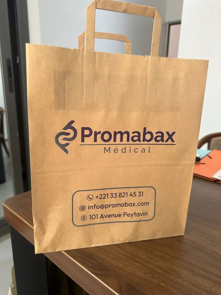 Sac kraft personnalisé avec logo imprimé par Print Master